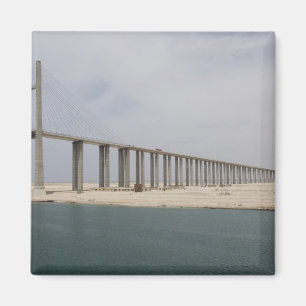Imán Egipto, Canal de Suez. Puente de la Paz