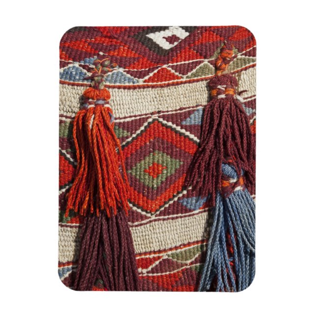 Imán Egipto, Giza. Una manta de camello en las Pirámide (Vertical)