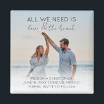Imán El amor y la playa salven la foto de la fecha<br><div class="desc">Bodas de playa tropical salvan los imanes de fecha que dicen "Todo lo que necesitas es amor y playa". Personalizar con tu foto,  nombres,  fecha de boda y ubicación.</div>