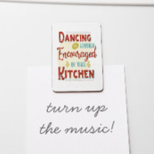 El Baile Está Alentado En Esta Cocina