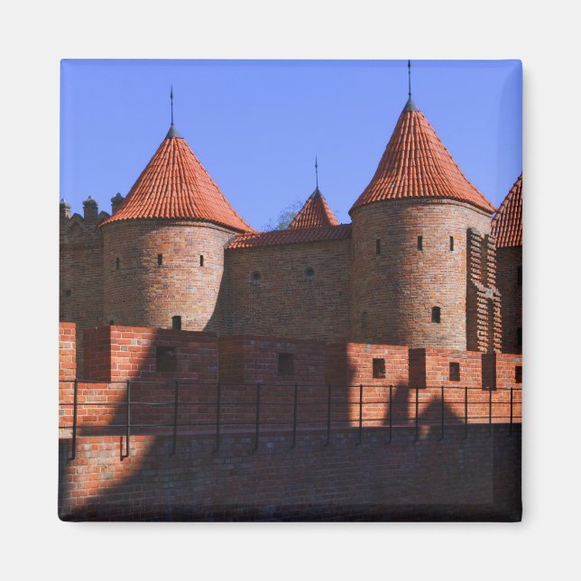 Imán El Barbacana, Varsovia, Polonia (Frente)