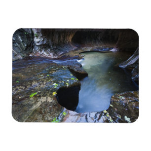 Imán El barranco de la ranura del subterráneo