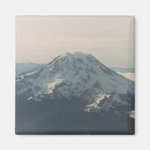Imán El Monte Rainier