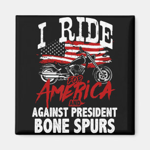 Imán El motociclista anti Trump resiste al presidente B