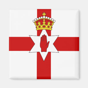 Imán El Norther Irlanda Ulster señala por medio de una