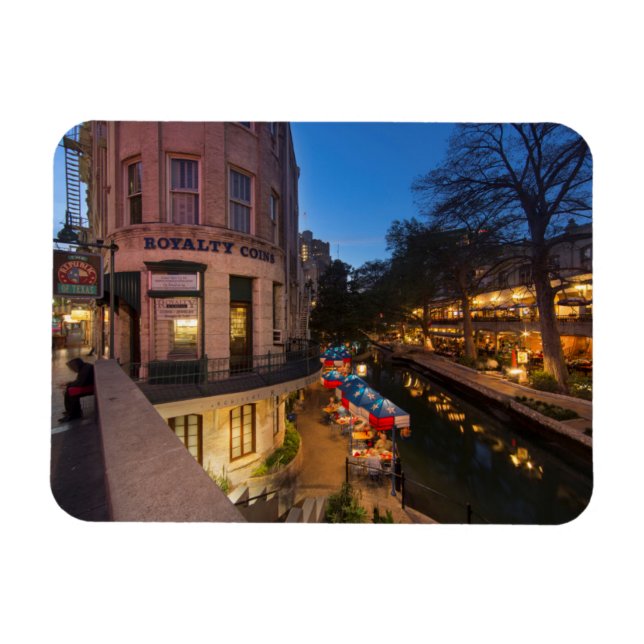 Imán El Paseo Marítimo En El Centro De San Antonio 2 (Horizontal)