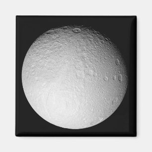Imán El polo sur de los ensayos de luna de Saturno