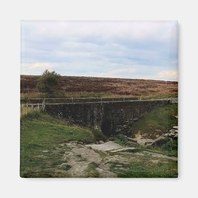 Imán El puente , en el campo (Frente)