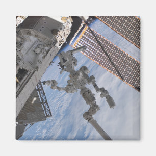 Imán El sistema robótico Dextre construido en Canadá 2