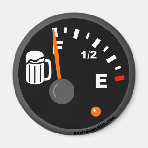 IMÁN EL TANQUE LLENO DE LA CERVEZA