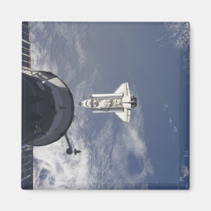 Imán El transbordador espacial Atlantis y una nave espa