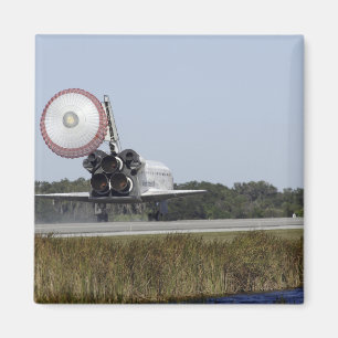 Imán El transbordador espacial la Atlántida despliega