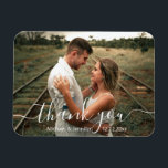 Imán elegante agradecimiento simple guión boda foto<br><div class="desc">elegante gracias escritura simple foto boda Magnet</div>