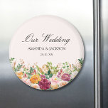 Imán Elegante caligrafía acuarela Rosa Boda de flor<br><div class="desc">Presentamos nuestro imán Boda de  de Flores Rosa de caligrafía elegante. Con ilustracion de acuarela floral y texto de escritura elegante que se puede personalizar. Añade un toque natural a tu estilo. Idóneo como regalo de la boda de otoño.</div>
