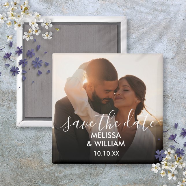 Imán Elegante guión moderno para boda guardar la fecha  (Elegant Modern Script Wedding Save The Date Photo Magnet)