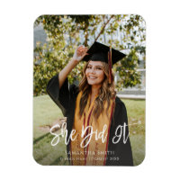 Ella Lo Hizo Moderna Foto De Graduación De Guión
