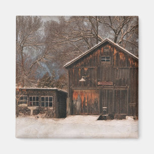 Imán Escena De Nieve Rústica De Barn Y Cabaña