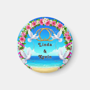 Imán Escena de playa romántica con arco floral