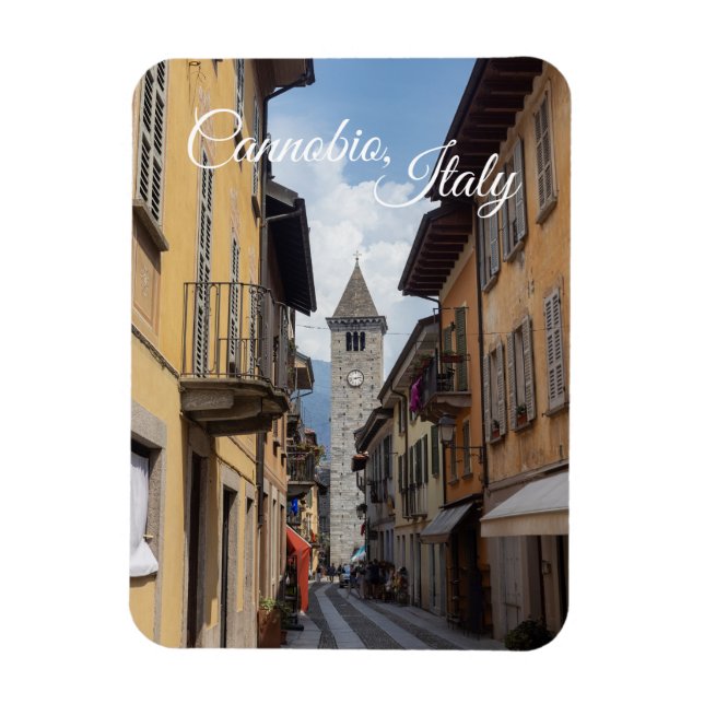 Imán Escena pintoresca de la calle Cannobio, Italia (Vertical)