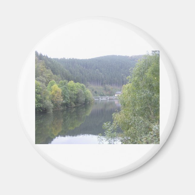 Imán Esch sur Sûre, Luxemburgo (Frente)