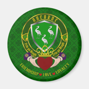 Imán Escudo irlandés y claddagh de Ahear