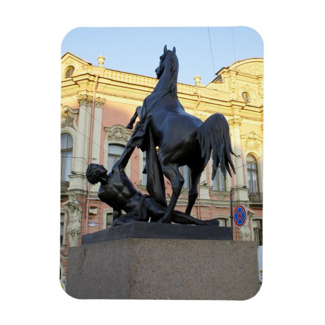 Imán Esculturas en el puente Anichkov en San Petersburg (Vertical)