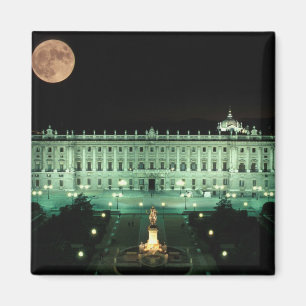 Imán España, Madrid, Palacio Real y Plaza de España
