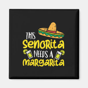 Imán Esta señorita necesita un divertido Cinco De Mayo 