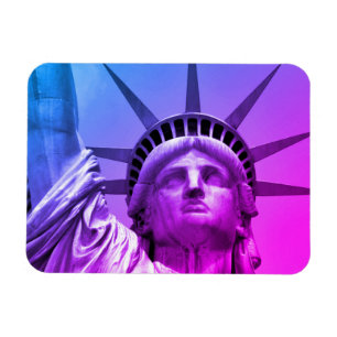 Imán Estatua de arte pop azul púrpura en Nueva York