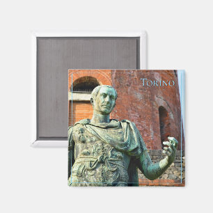 Imán Estatua de romano en ruinas frontales o antiguas