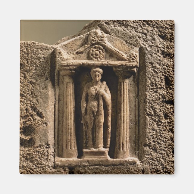 Imán Estele de voz de mármol y arenisca con figu hembra (Frente)