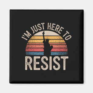Imán Estoy Aquí Para Resistir A La Estatua De La Resist