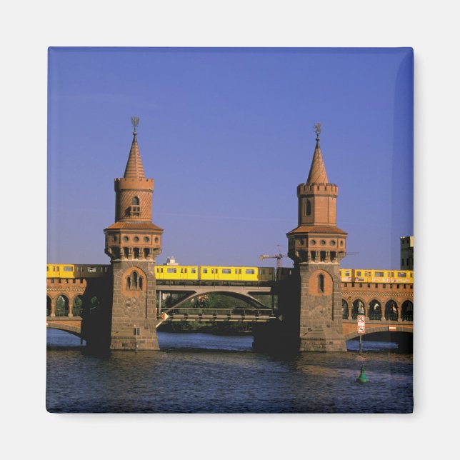 Imán Europa, Alemania, Berlín. Kreuzberg, Oberbaum (Frente)