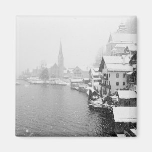 Imán Europa, Austria, Hallstat. Vista del pueblo en la 