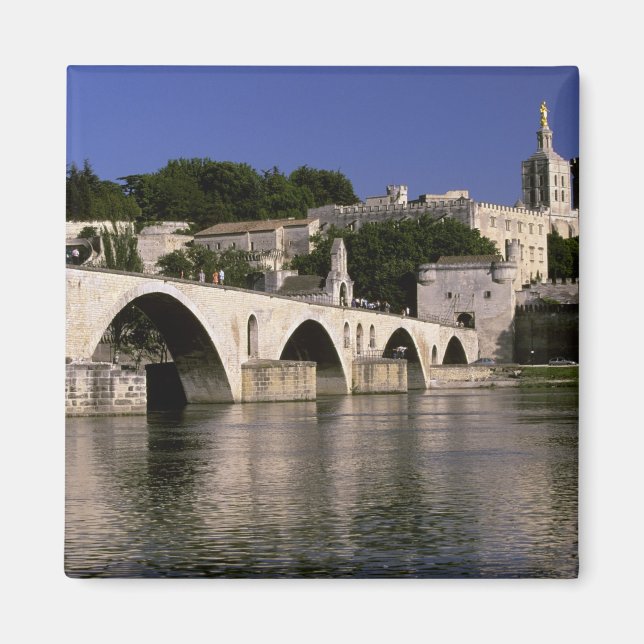 Imán Europa, Francia, Provenza, Aviñón. Palais des (Frente)