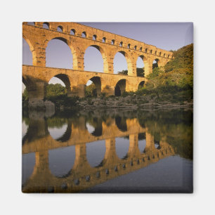 Imán Europa, Francia, Provenza, Gard. Pont du Gard,