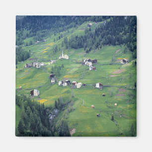 Imán Europa, Italia, Dolomitas. Este pequeño pueblo