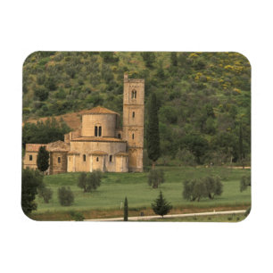 Imán Europa, Italia, Toscana. Abbazia di Sant'Antimo,