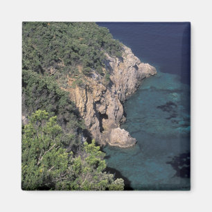 Imán Europa, Italia, Toscana. Costa rocosa; Cala