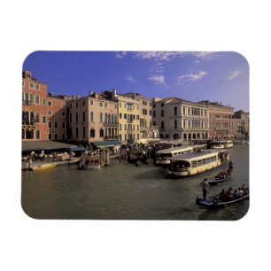 Imán Europa, Italia, Venecia, Tráfico de barcos por Ria