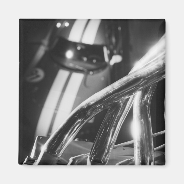 Imán Europa, Suiza, Ginebra. Salón de Ginebra del Motor (Frente)