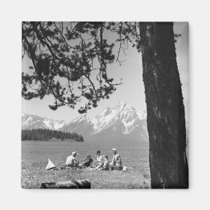 Imán Familia que tiene comida campestre por las