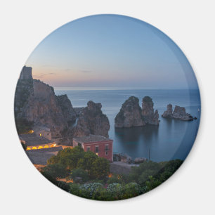 Imán Faraglioni y Tonnara en Scopello, Sicilia