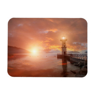Imán Faro en la puesta del sol