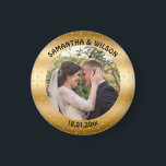 Imán Favor de la boda personalizada | Oro |Foto<br><div class="desc">Puede personalizar este diseño poniendo su propia foto,  los nombres de la pareja y la fecha del boda. Su decoración dorada es moderna y purpurinoso.</div>