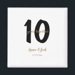 Imán fecha de aniversario simple personalizada 10 años<br><div class="desc">diseño</div>