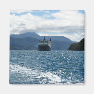 Imán Ferry Crossing Cook Strait