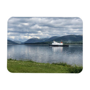 Imán Ferry navegando hacia la bahía de Rothesay, Isla d