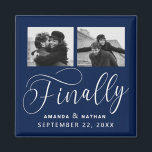 Imán Finalmente Boda Minimalista 2 Foto Guardar la fech<br><div class="desc">Ha merecido la pena esperar y ahora está listo para enviar por fin sus fechas guardadas! Estas bodas minimalistas ahorran a los imanes de fecha son perfectamente simples pero a la vez super modernos. Personaliza fácilmente el diseño añadiendo tus propias fotos, nombres y fecha de boda. Se pueden encontrar elementos...</div>