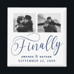 Imán Finalmente Boda Minimalista 2 Foto Guardar la fech<br><div class="desc">Ha merecido la pena esperar y ahora está listo para enviar por fin sus fechas guardadas! Estas bodas minimalistas ahorran a los imanes de fecha son perfectamente simples pero a la vez super modernos. Personaliza fácilmente el diseño añadiendo tus propias fotos, nombres y fecha de boda. Se pueden encontrar elementos...</div>